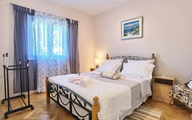 Vinx - Grill and Terrace - A2