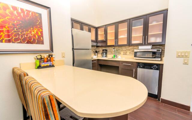 Staybridge Suites Houston IAH - Beltway 8 by IHG