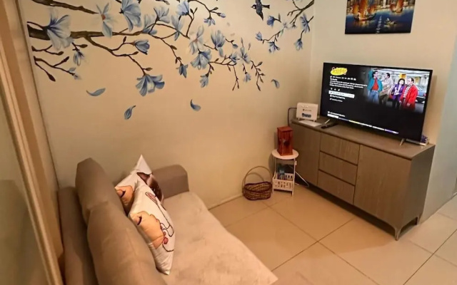 Condo With Balcony at Makati SM Jazz