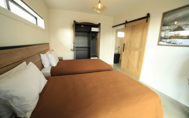 Black Stilt Retreat, STUNNING luxury property – Guest Rooms – Twizel