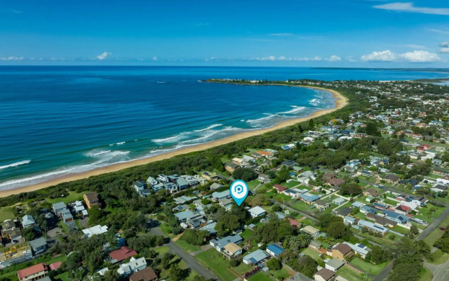 Boho - Pet Friendly - 1 Min Walk to Beach