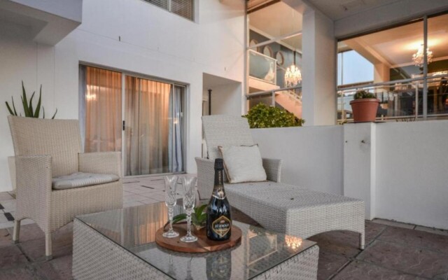 Capo Cabana Guest House