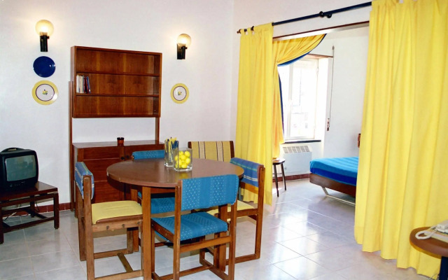 Hotel Apartamento Iate