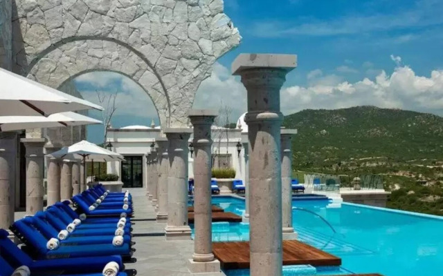 Enchanting 2 Bedroom With in Cabo