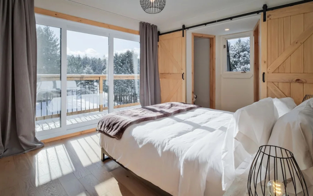 Station Farmhouse Tremblant