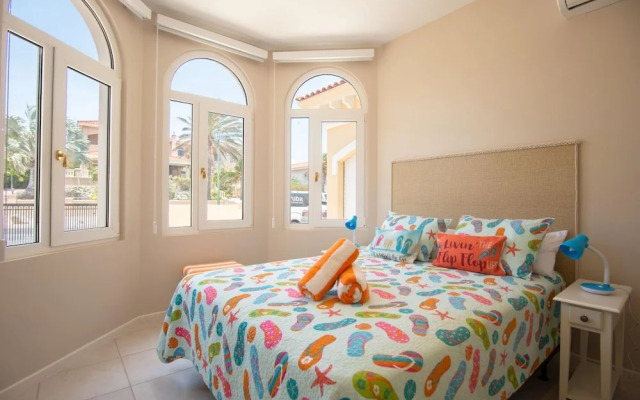 This One of a Kind Amazing Aruba Beach House