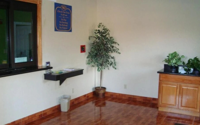 Winnquest Inn Near Ft. Sam Houston