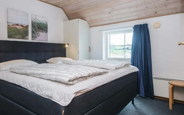 12 Person Holiday Home in Ringkobing-by Traum