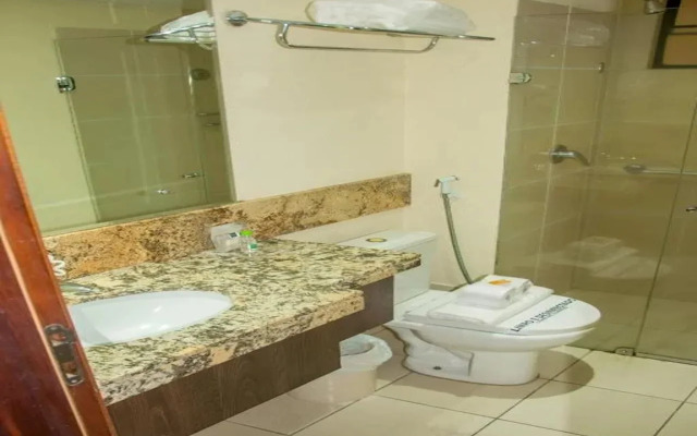 Quality Hotel And Suites Natal