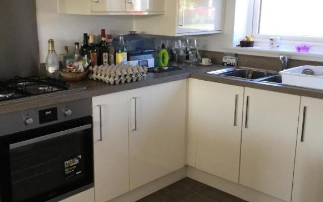 2 Lapwing Drive
