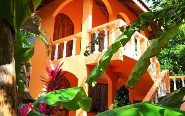 Teak Pacific Hotel