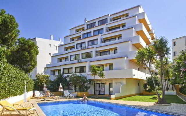 Apartamentos Turisticos Ourasol