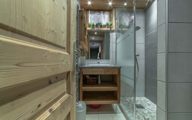 Individual Chalet, Near the Center & 200m from the Slopes