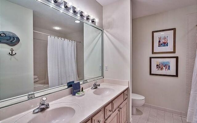 Villa 43 by RedAwning