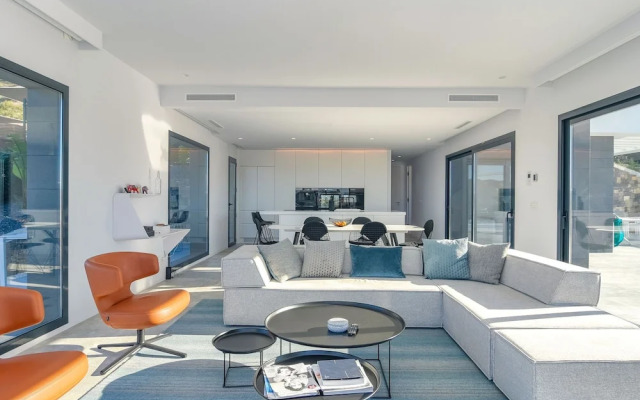 Lavish Villa in Javea With Pool, Mountain and Sea Views