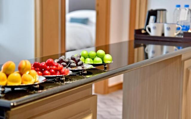 Gefinor Rotana Hotel