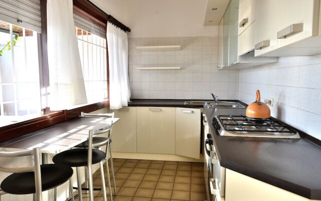 Apartment La Fiore 2 With Pool