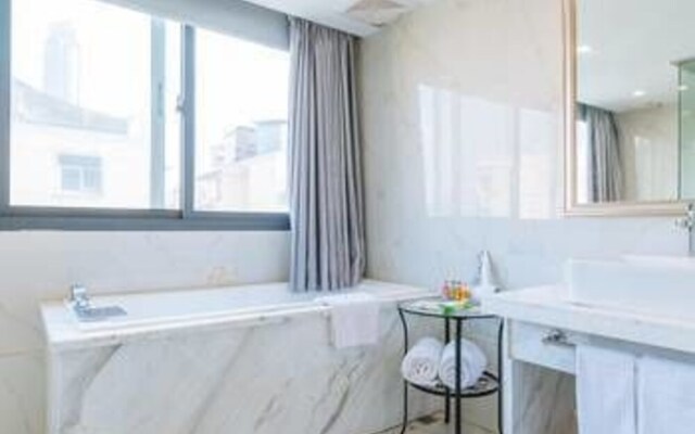 Q+ Wei'ai Boutique Fashion Hotel