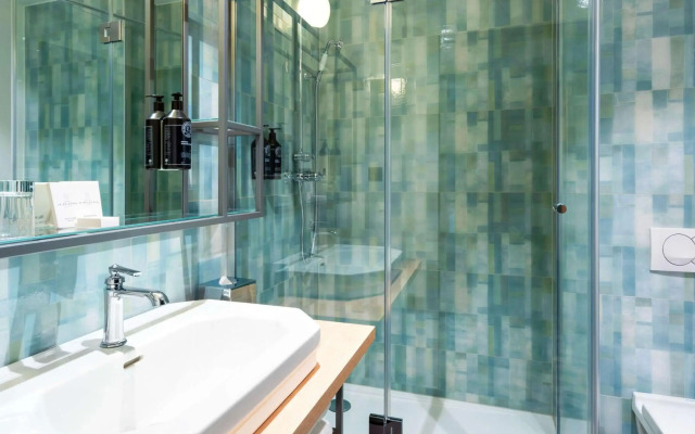 Splendid Hotel Lac d'Annecy - Handwritten Collection