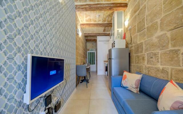 Tritoni harbour suites