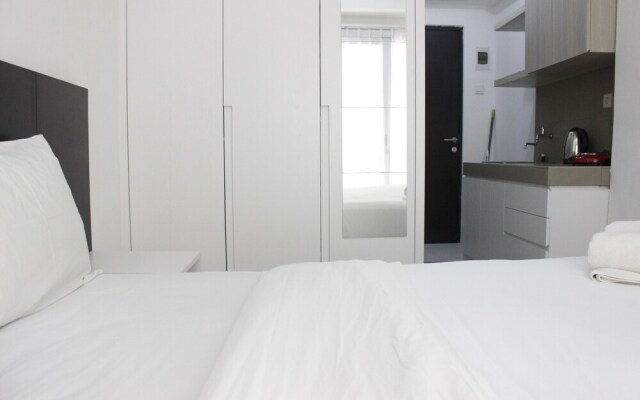 Monochrome Style Studio Room @Grand Asia Afrika Apartment