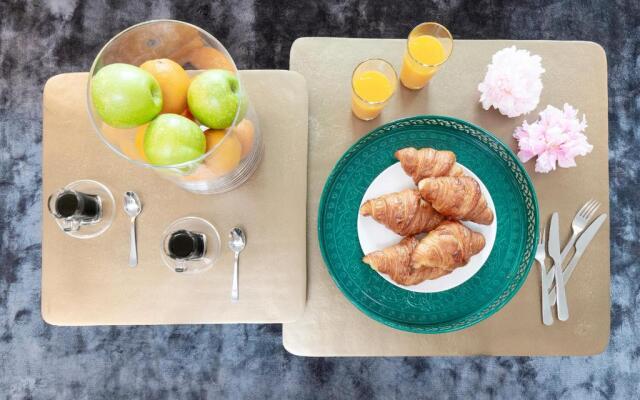 LivinParis - Luxury 4 Bedrooms Le Marais I