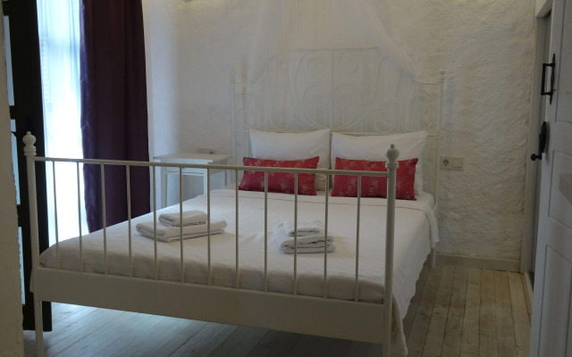 Lunar Butik Hotel Alaçatı