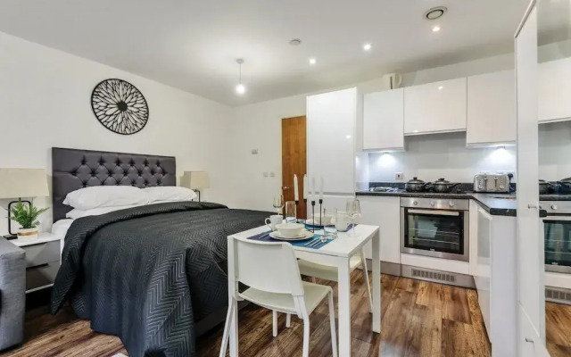 Contemporary Apartment Central Liverpool