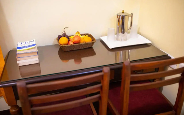 Oyo 17233 Hotel Raj Resort