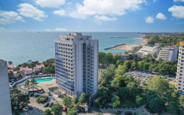 Sea View Apartments - Avenue Hotel