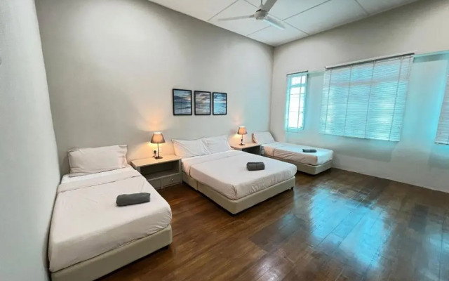 MyRoom@Georgetown, off Jalan Burma, near to Gurney