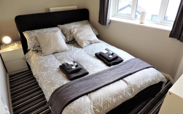 1 Bed Bagshot Pennyhill Accommodation