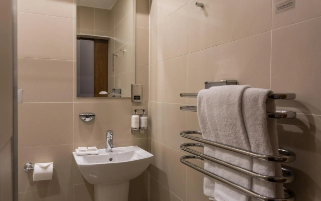 Angel's Share Hotel