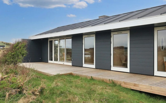 Cozy Holiday Home in Lokken near Coast