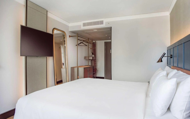 HOTEL LiVEMAX Umeda West