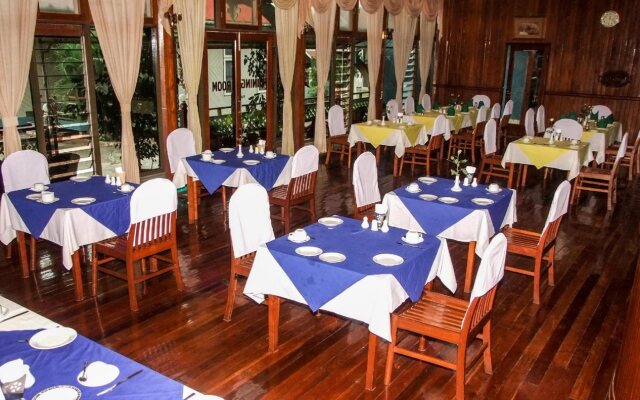 Nanda Wunn Hotel - Hostel