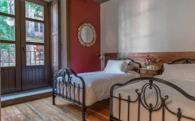 CASA SAUTO Family Suite CATHEDRAL VIEW