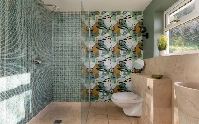 The Curlews - On sea Estuary With Hydrotherapy spa