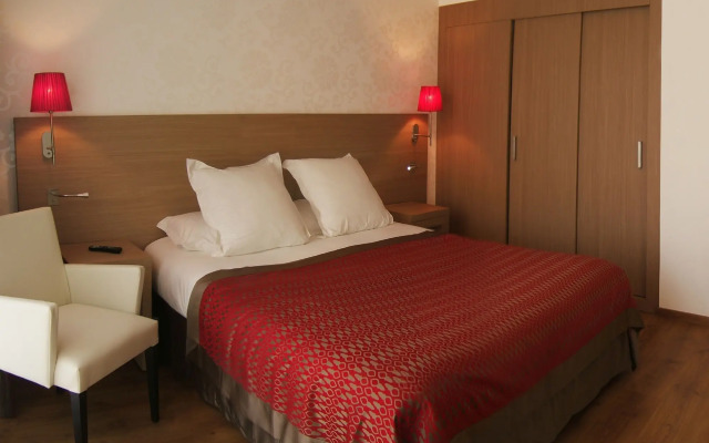 Residhome Aparthotel Paris Evry