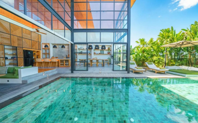 Villa Mango 3 - Amazing 4-bdr Villa in Berawa ! PERFECT LOCATION !