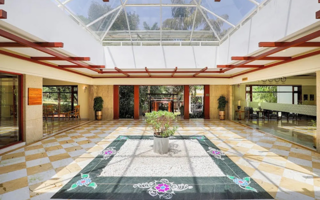 Club Mahindra Golden Landmark