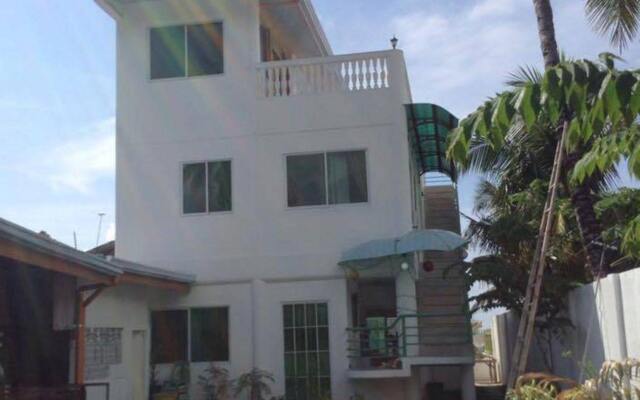 Cronin Inn by Cocotel