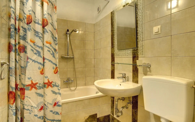 Villa in Batlug With Private Pool