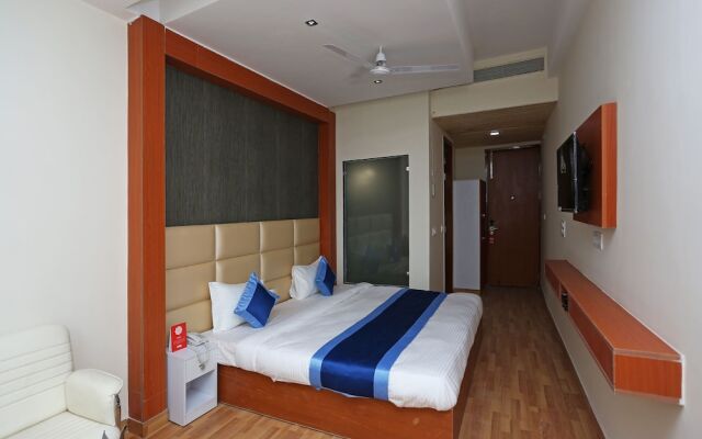 OYO 15731 Lime Wood Stay
