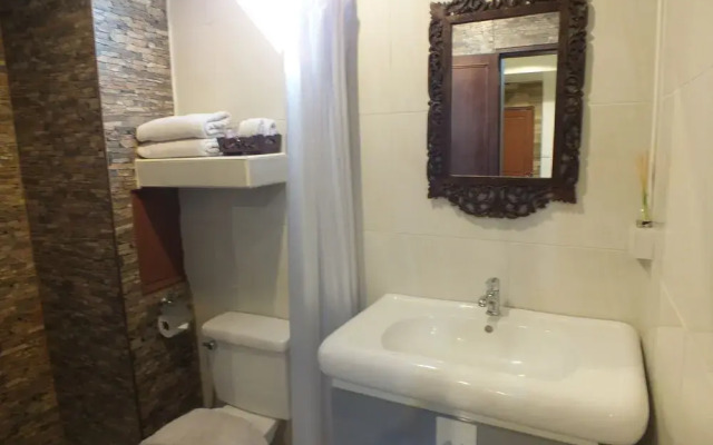 Chaba Garden Apartment