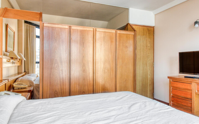 Primacy Apart Hotel