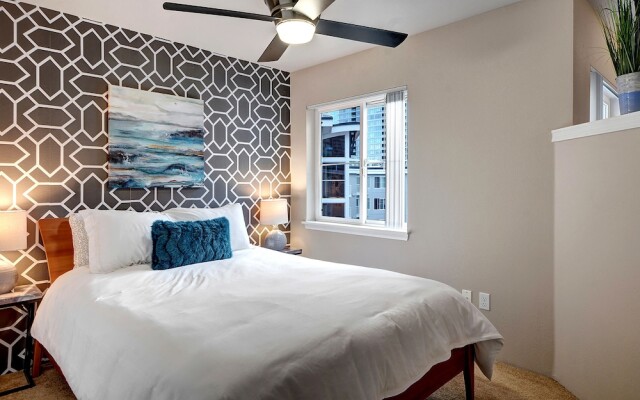 Fountain Court Jewel Suite - Two Bedroom Apartment