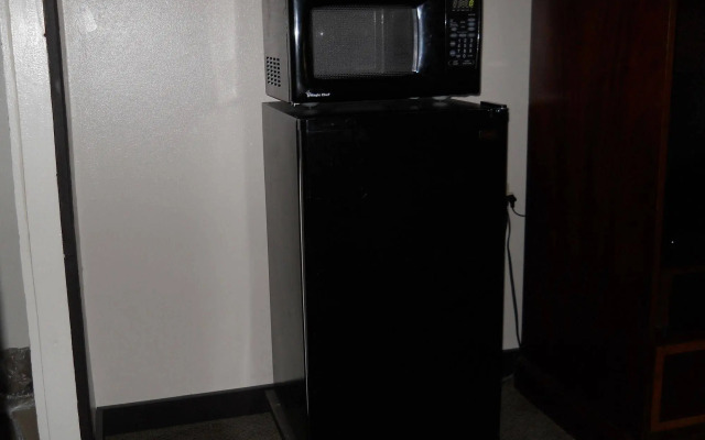 Value Inn Milwaukee Airport South