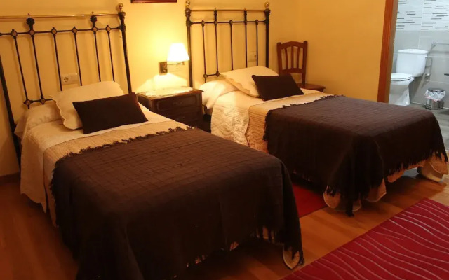 Casas Rurales A Chairiña Y A Revolta