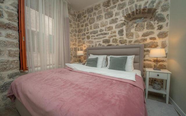 Antika Guesthouse